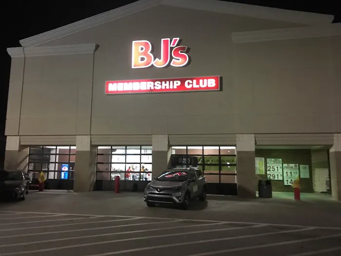 BJ's Wholesale Club 3