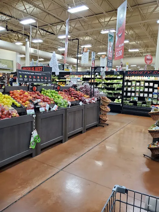 Hy-Vee Grocery Store 8