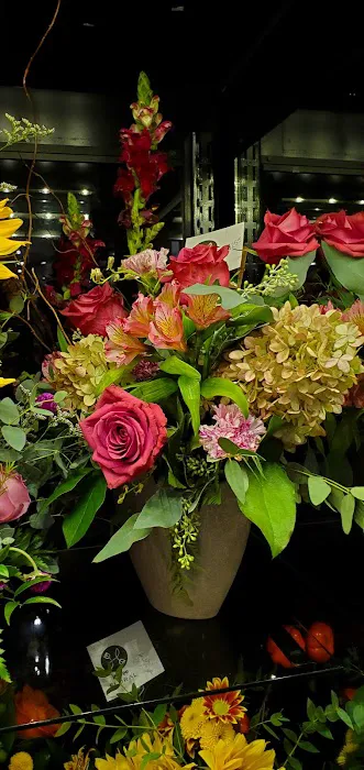 Hy-Vee Floral 5