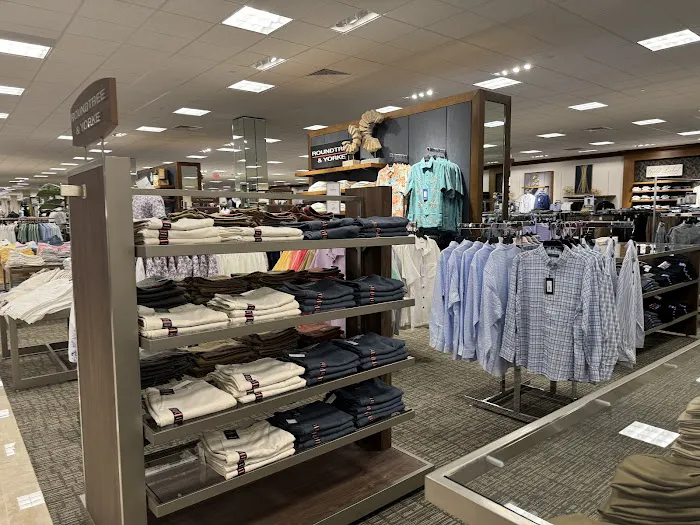 Dillard's 7