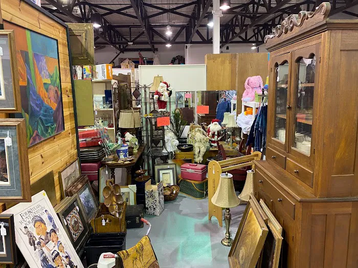 605 Antiques 8