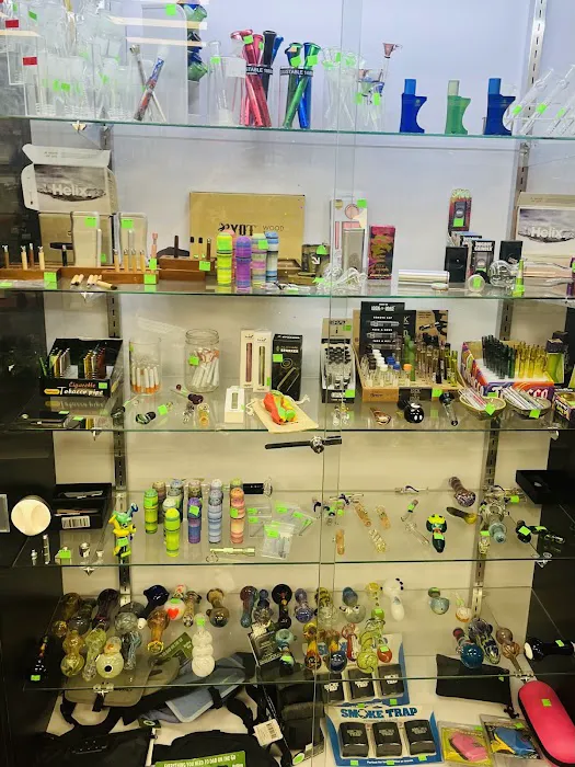 3rd Eye Vape & Glass 5