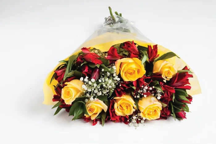 Hy-Vee Floral 9
