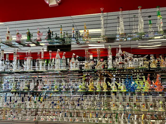 VIP Smoke Shop 3