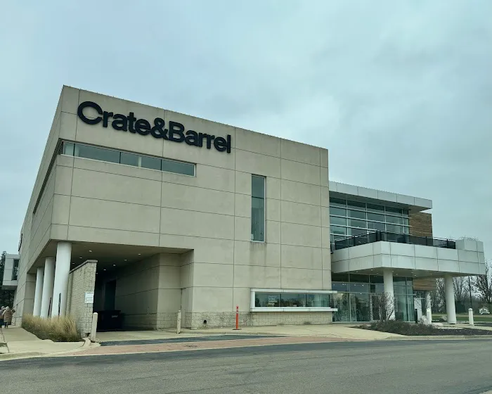 Crate & Barrel 4
