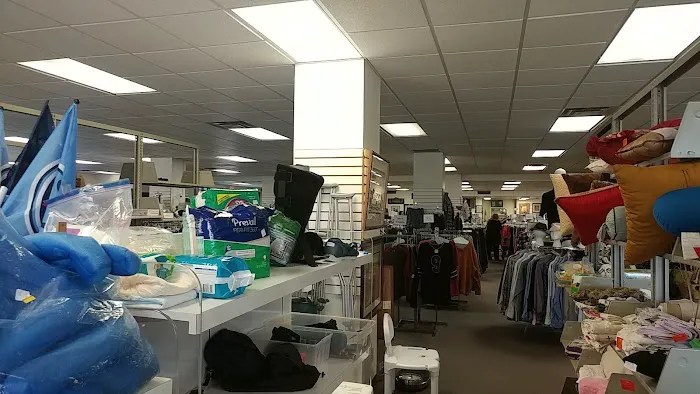 Hendersonville Samaritan Thrift Store 1