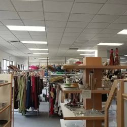 Hendersonville Samaritan Thrift Store ico