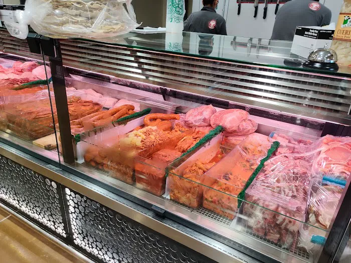 LOS PAISANOS WORLD MARKET 9