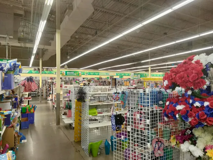 Dollar Tree 1
