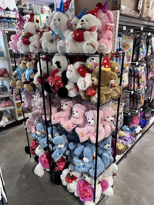 Party n Gifts (Dollar Store) 8