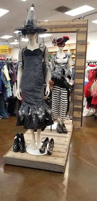 OC Goodwill Boutique San Juan Capistrano 1