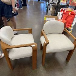OC Goodwill Boutique San Juan Capistrano ico