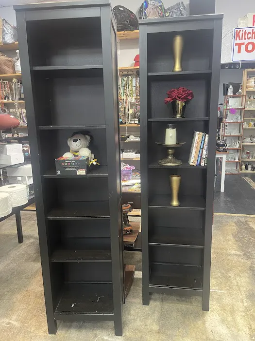 AZ Thrift LLC 6