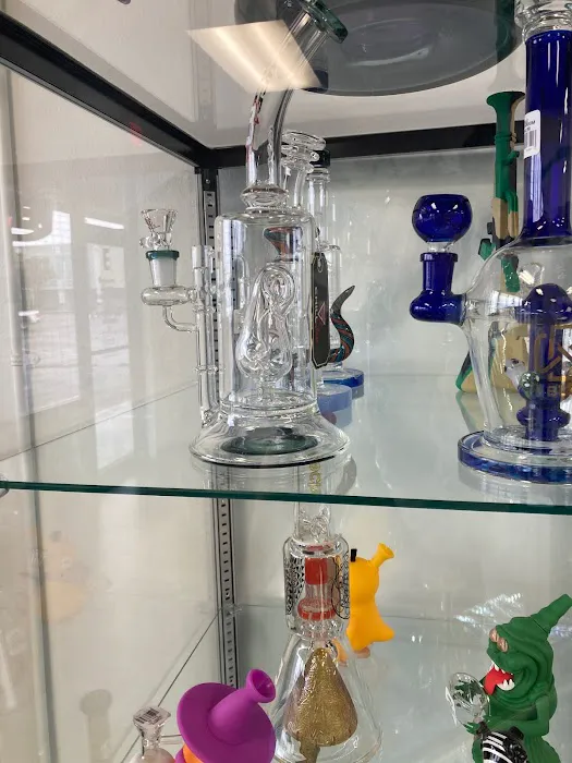 Sways Smoke Shop 8