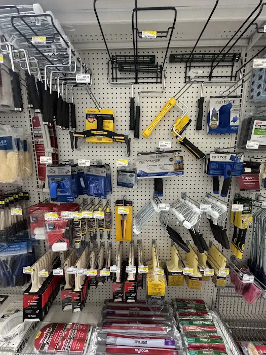 Celebration Hardware Company, a Benjamin Moore authorized retailer 2