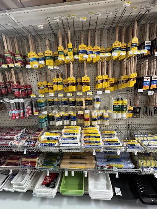 Celebration Hardware Company, a Benjamin Moore authorized retailer 6