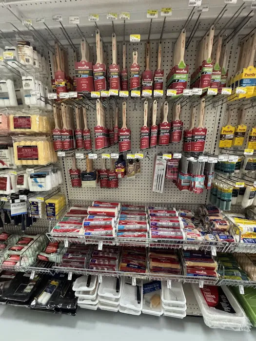 Celebration Hardware Company, a Benjamin Moore authorized retailer 3