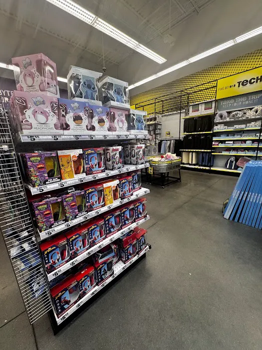 Five Below 4