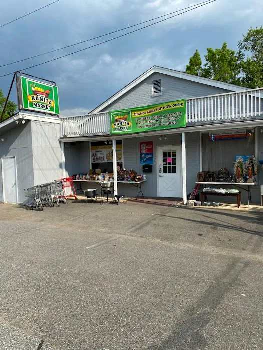 Mi Gente Bonita Market 5
