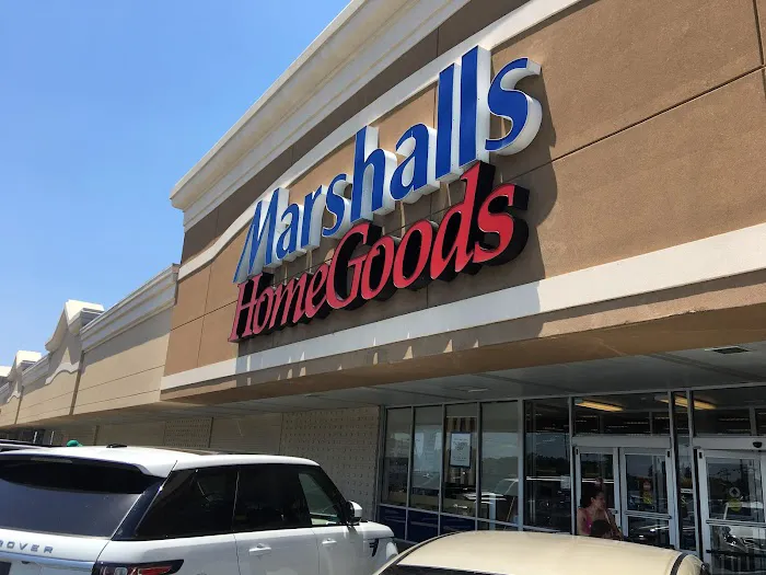 Marshalls & HomeGoods 4