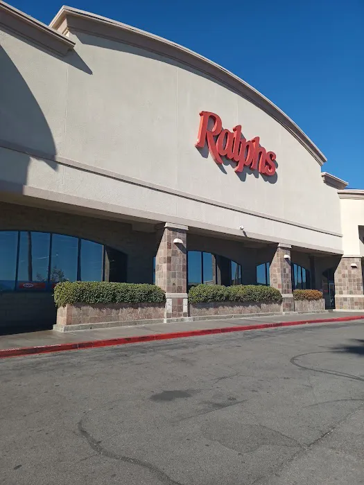 Ralphs 0