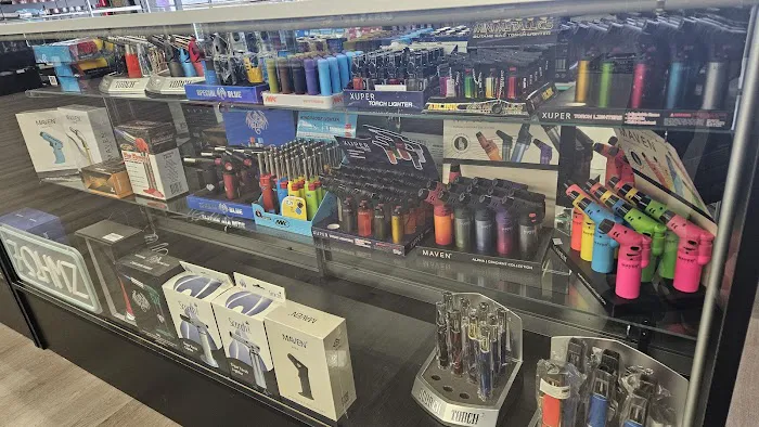 Xhale City Smoke-Vape & C-Store too 8