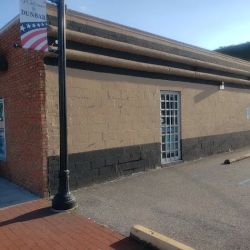 Smoker Friendly's Liquor Plus ico