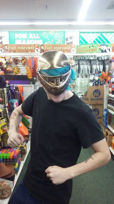 Dollar Tree 6