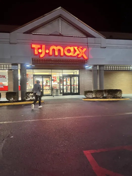T.J. Maxx 7
