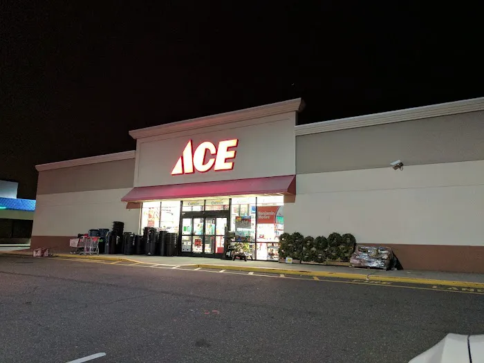 Costello's Ace Hardware of West Babylon 7