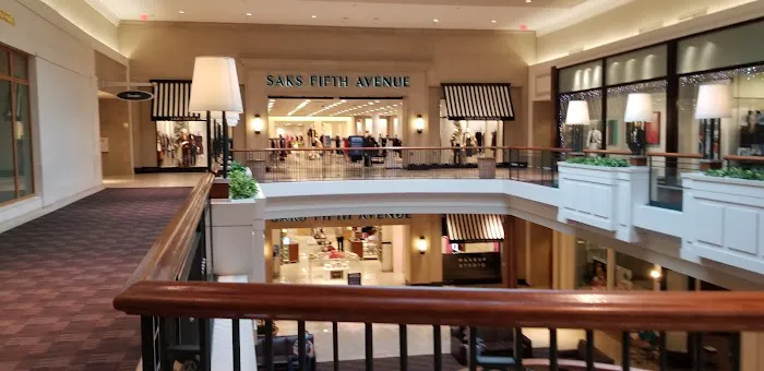 Saks Fifth Avenue 1