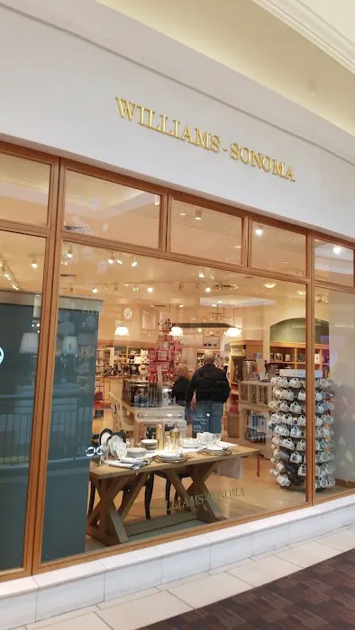 Williams-Sonoma 0