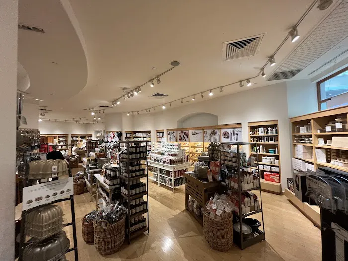 Williams-Sonoma 3