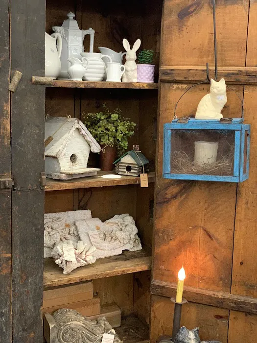 Sandusky Street Antiques and Design 8