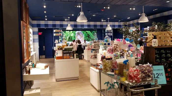 Bath & Body Works 9