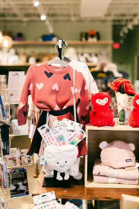Pacifier Kids Baby Boutique - Wayzata 7