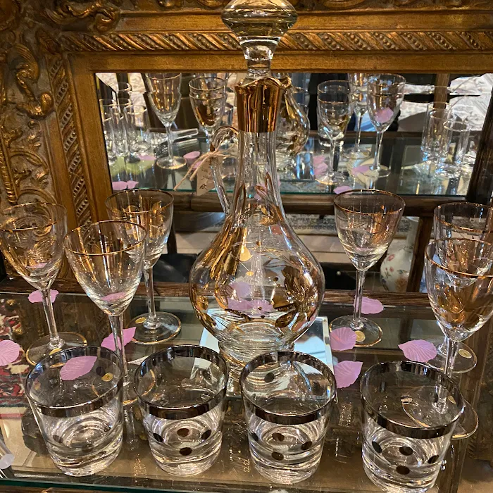 My Beautiful Mess-vintage Items , Antiques 8