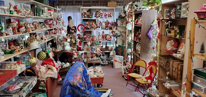 Antique Peddlers Mall 1