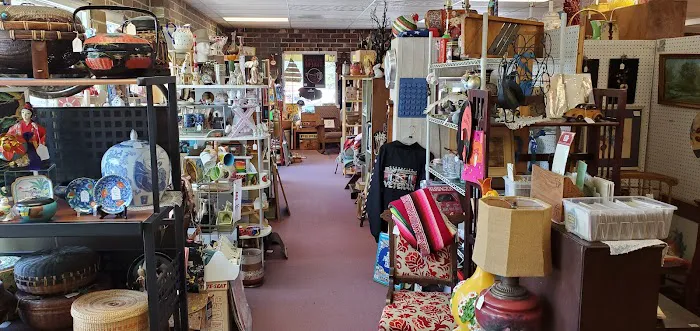 Antique Peddlers Mall 5