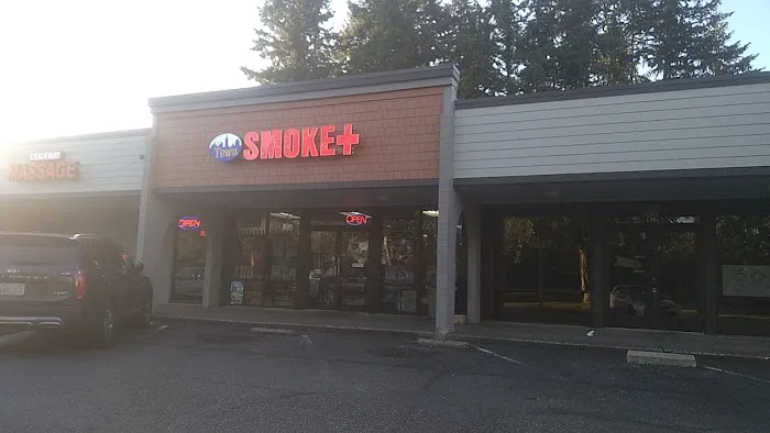 Town Smoke Plus 1