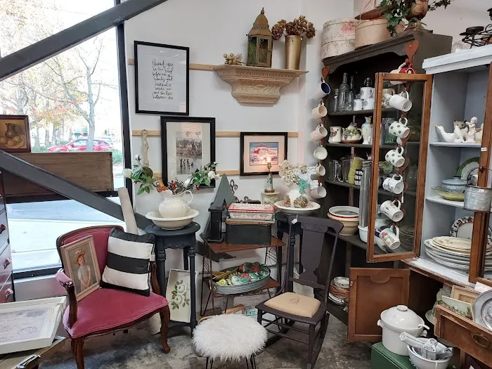 Fifth Avenue flea market 4