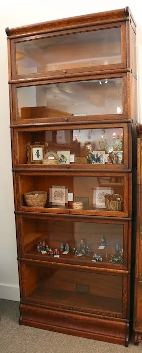Antiques 4U 1
