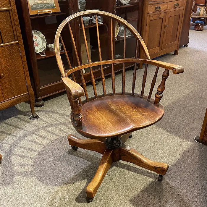 Antiques 4U 8