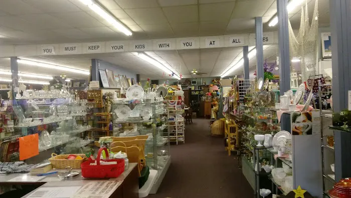 Community of Christ Thrift Store and Food Pantry 1