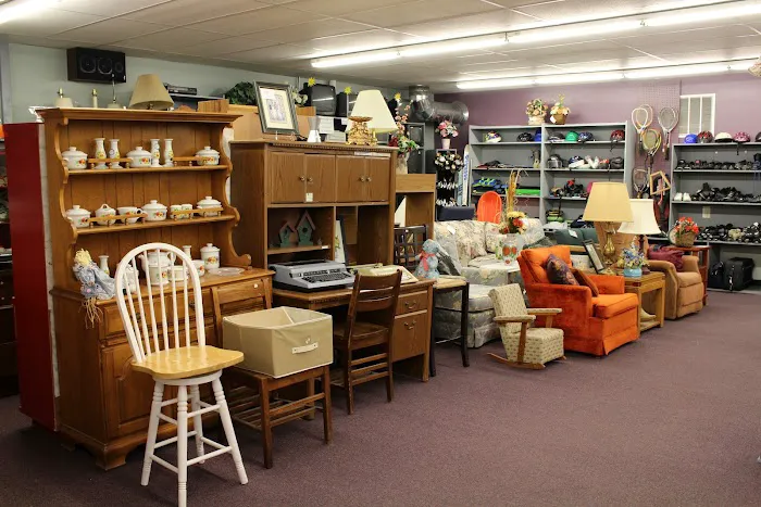 Community of Christ Thrift Store and Food Pantry 4