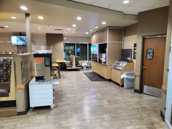 Hy-Vee Grocery Store 5