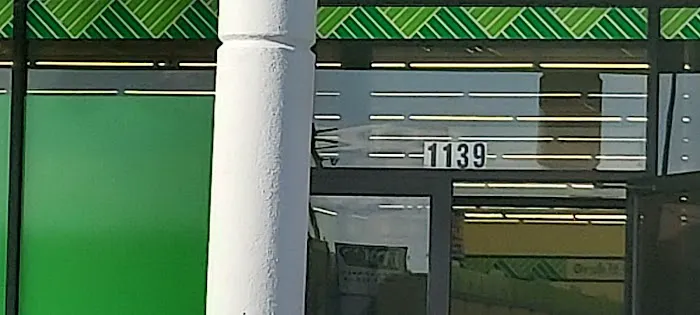 Dollar Tree 0