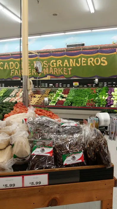 Supermercado Nuestra Familia 4