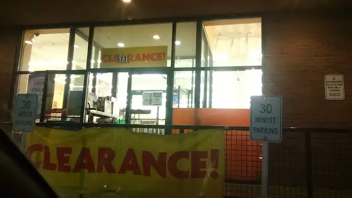 Family Dollar 0