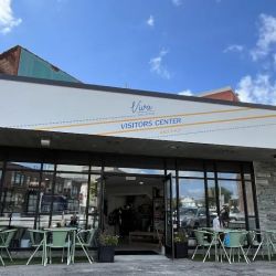 Viva Fall River Visitors Center and Shop ico